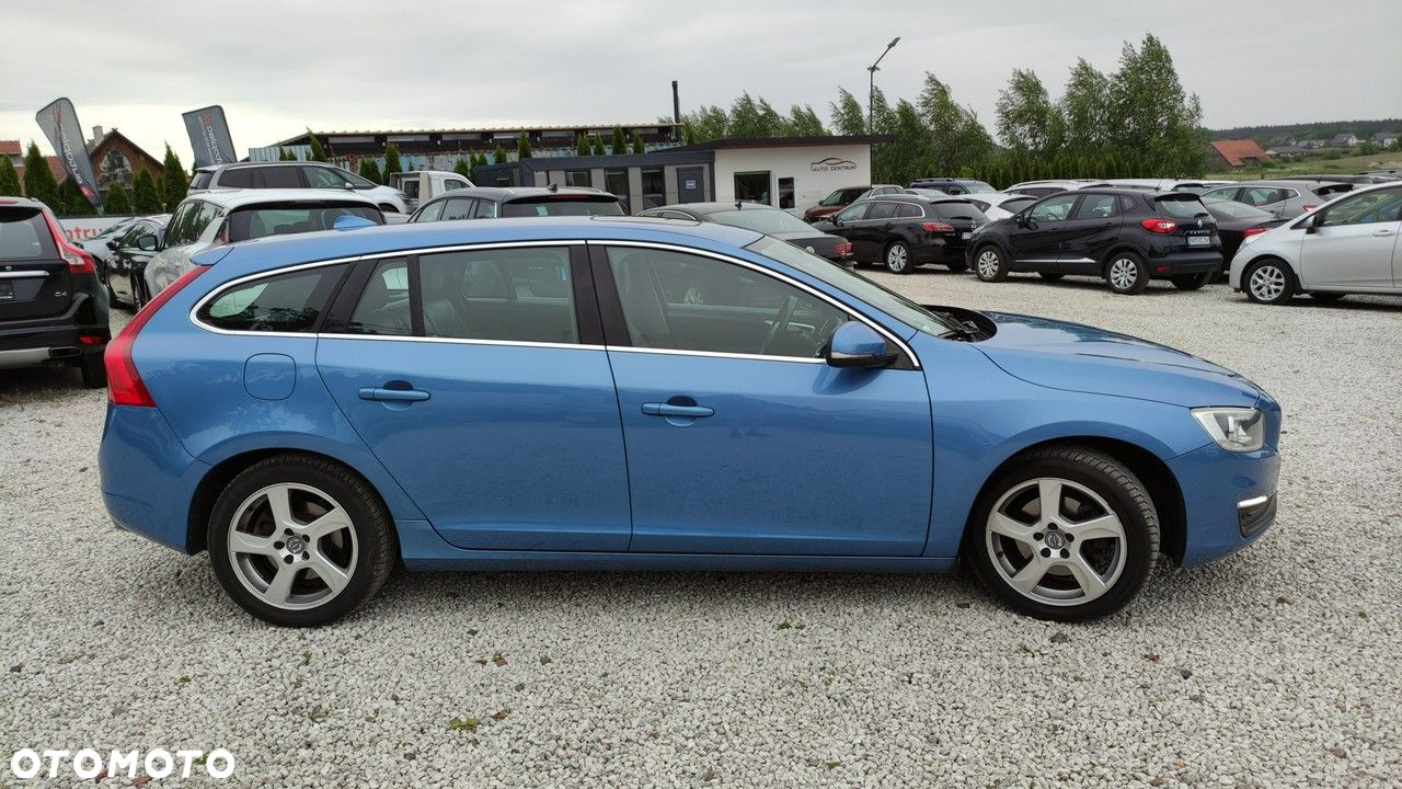 Volvo V60 - 16
