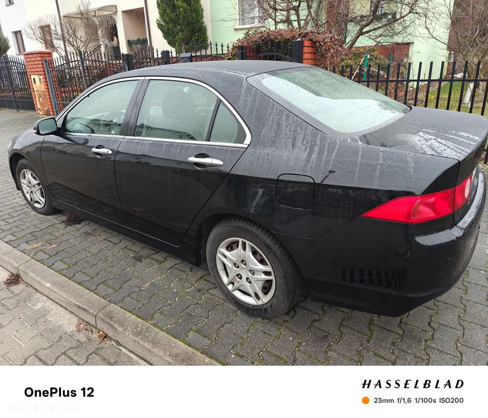 Honda Accord 2.0 Comfort - 1