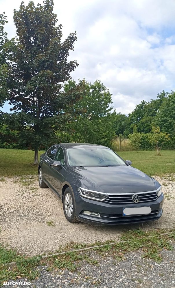 Volkswagen Passat - 6