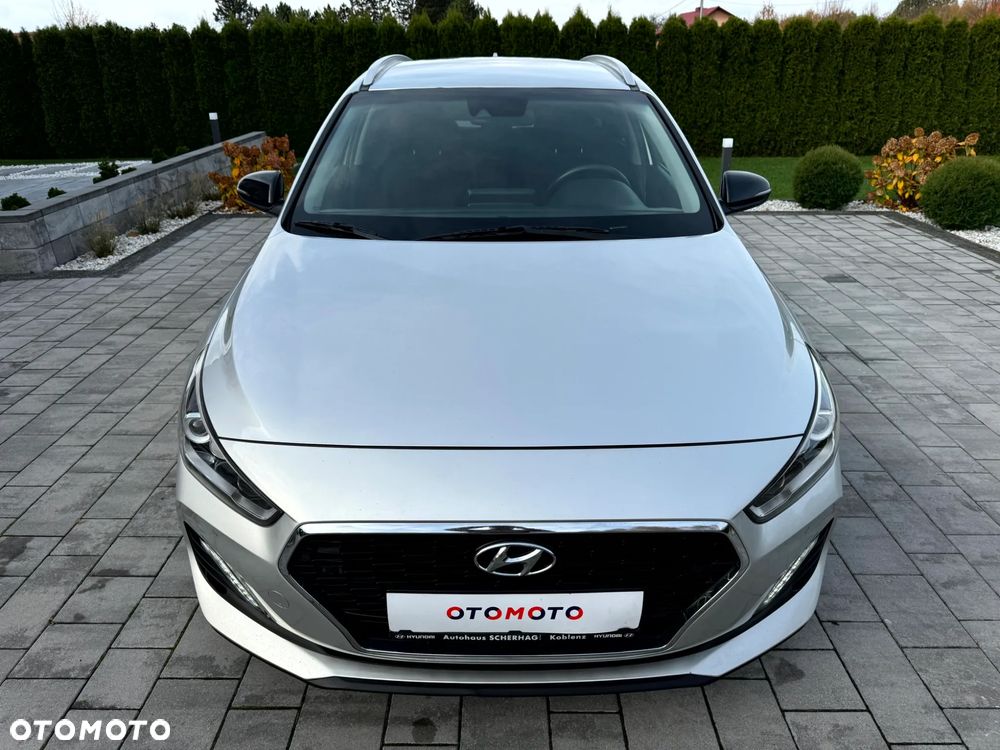 Hyundai i30 1.6 CRDI DCT YES - 2
