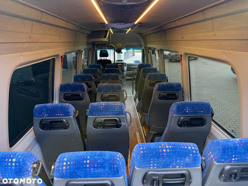 Mercedes-Benz Sprinter 516 Nr. Oferty: 20 - 31