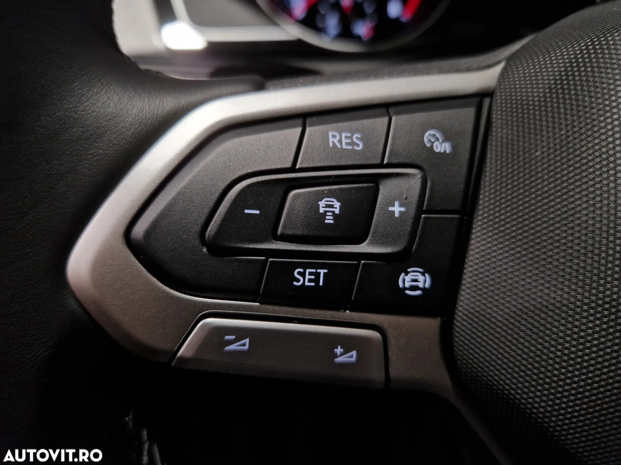 Volkswagen Passat Variant 1.5 TSI ACT OPF DSG Comfortline - 19