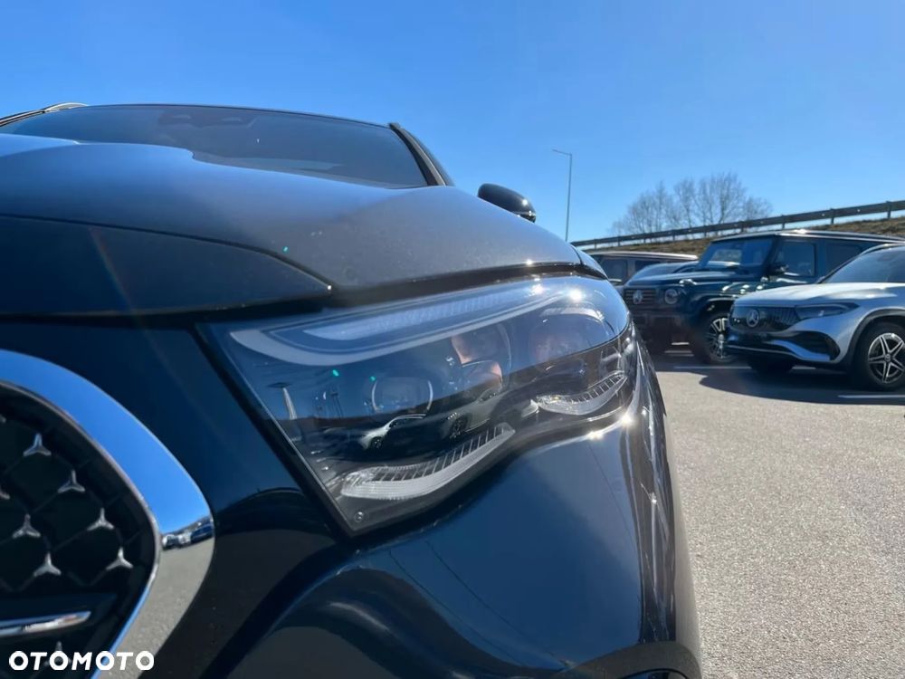 Mercedes-Benz Klasa E 220 d mHEV 4-Matic AMG 9G-Tronic - 14