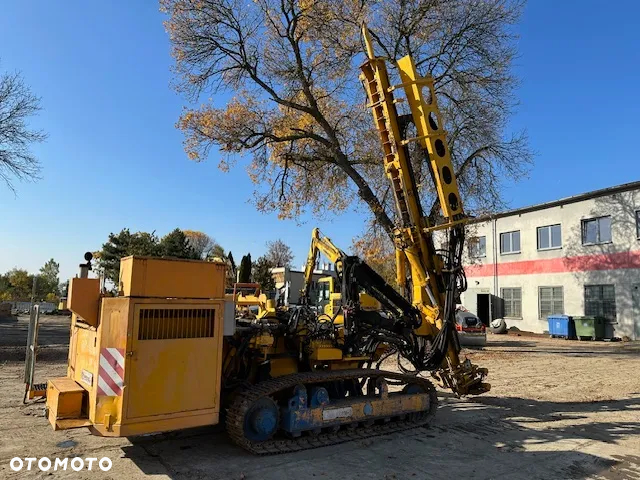 Inny KLEMM  KR 806-3 - 5