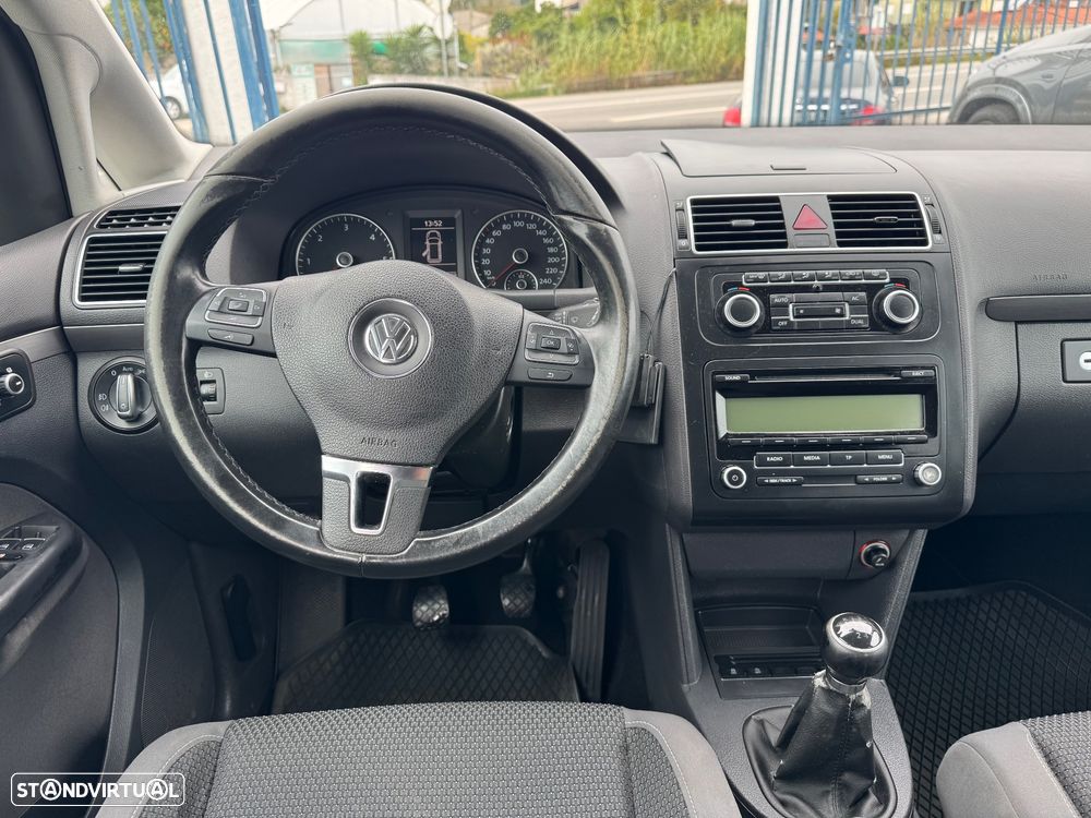 VW Touran 1.6 TDI Blue.Confortline 7L - 16