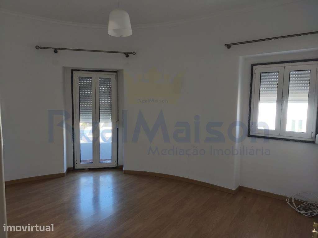 Vende-se Apartamento T4 na Amoreira - Cascais - Grande imagem: 4/18