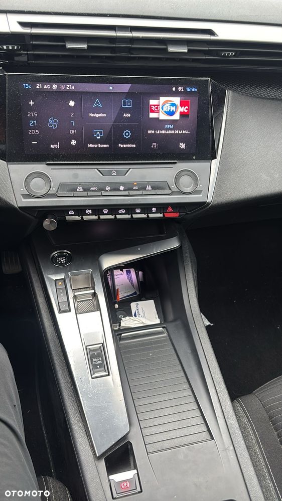 Peugeot 308 BlueHDi 130 EAT8 Business - 9