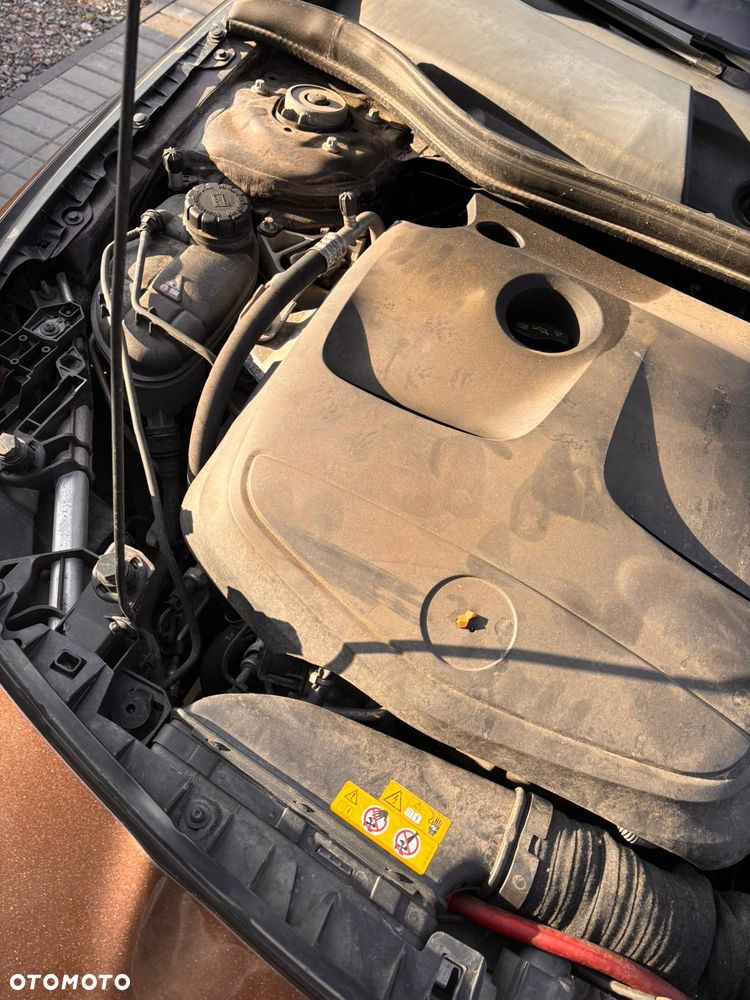 Mercedes-Benz CLA 250 4Matic 7G-DCT Sport - 32