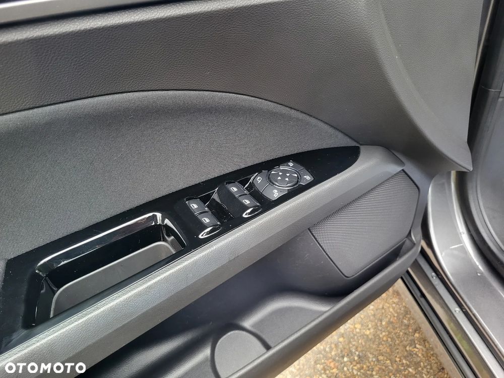 Ford Mondeo 1.5 EcoBoost Start-Stopp Titanium - 24