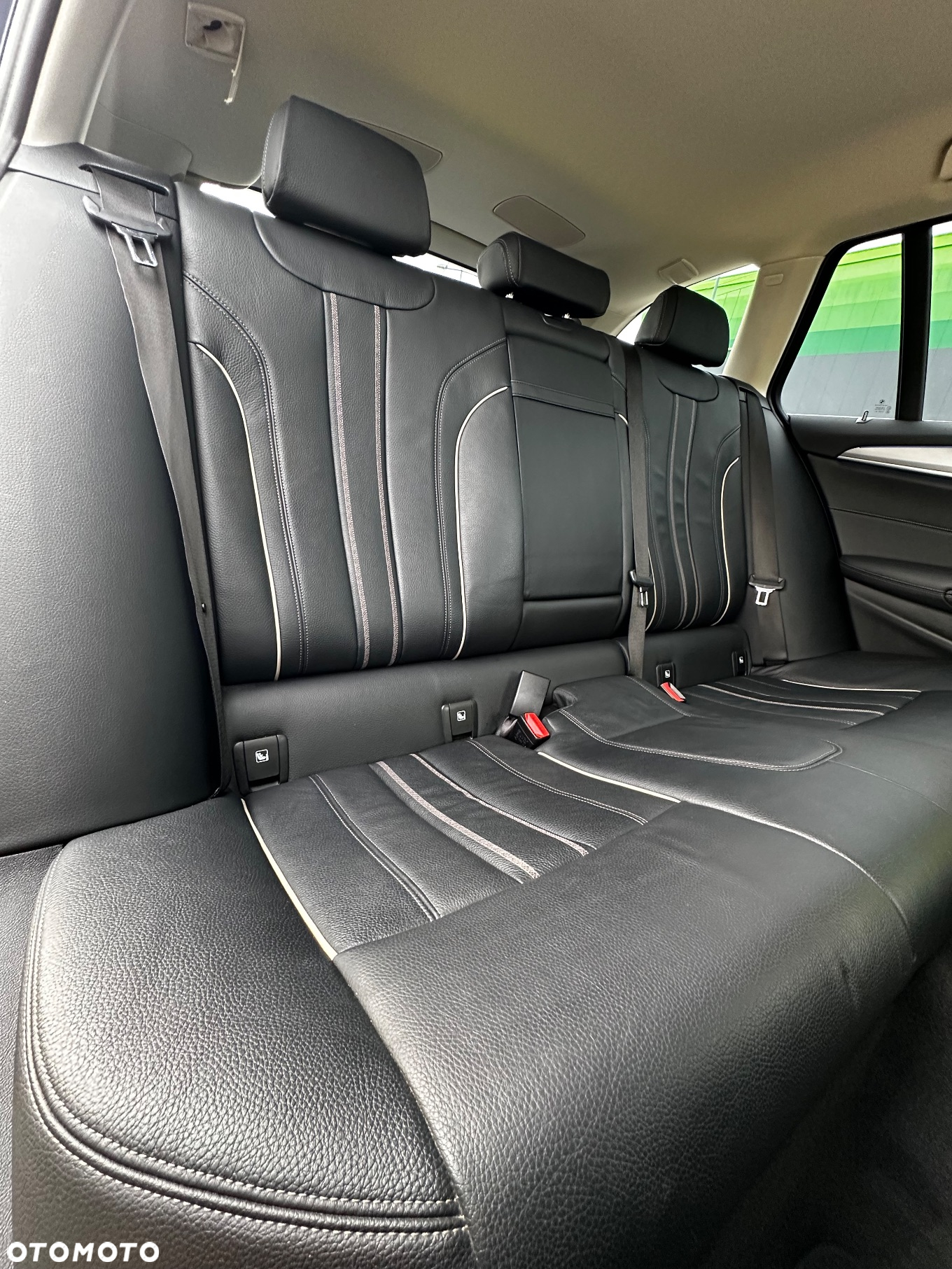BMW Seria 5 520d Touring - 10