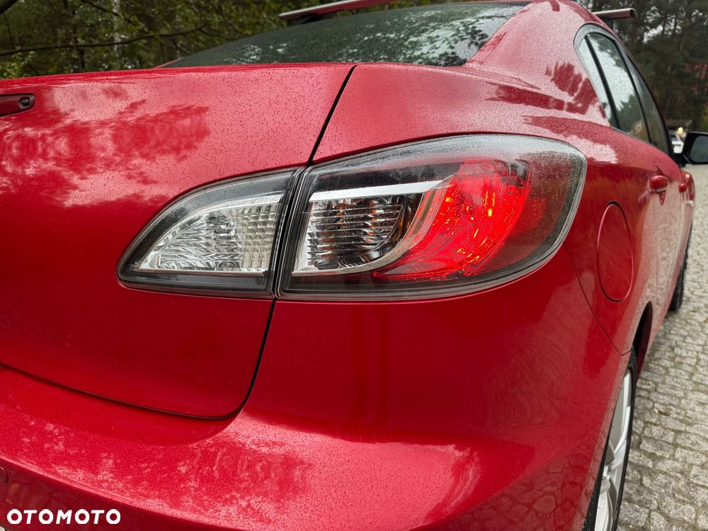 Mazda 3 - 8