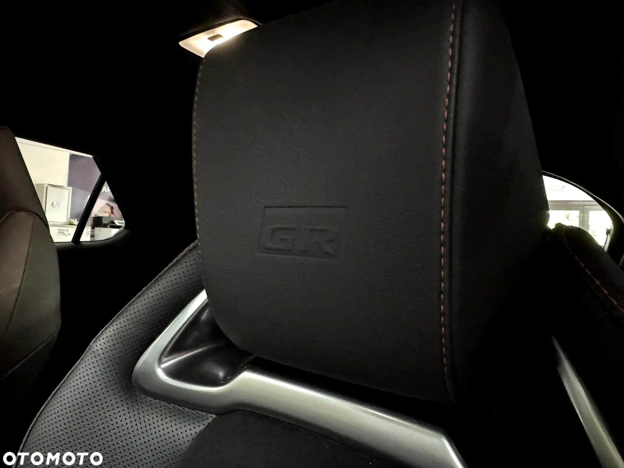 Toyota C-HR 2.0 Hybrid Dynamic Force GR Sport - 15