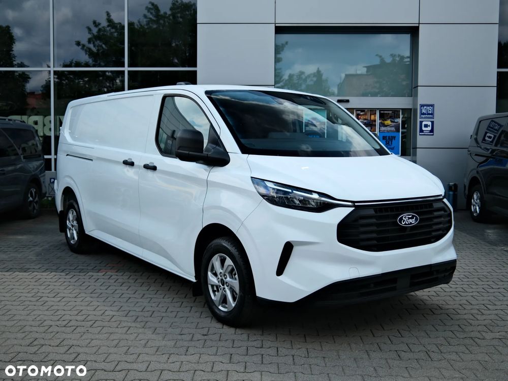 Ford Transit Custom - 10