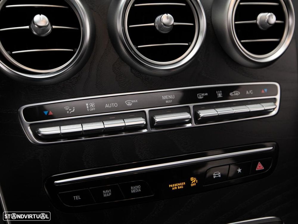 Mercedes-Benz GLC 300 de 4Matic - 24