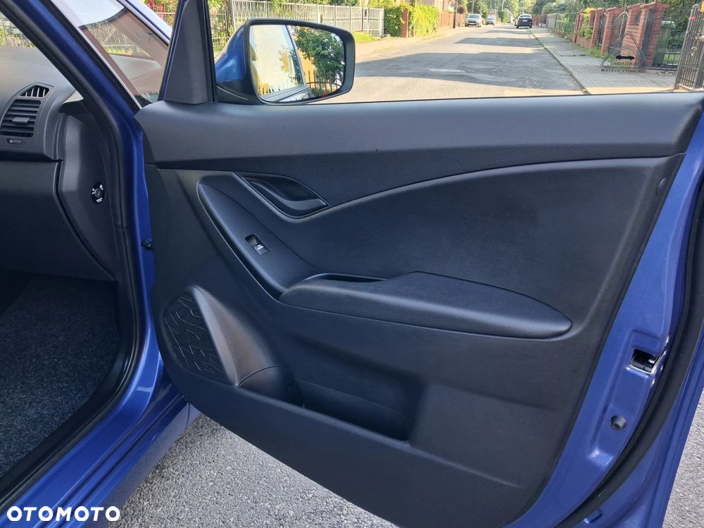 Hyundai ix20 1.6 BlueDrive Comfort - 11