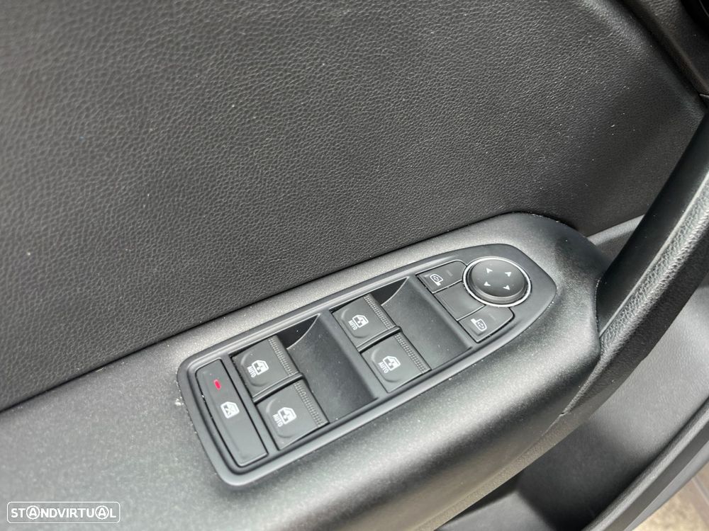 Renault Captur 1.0 TCe Intens - 11