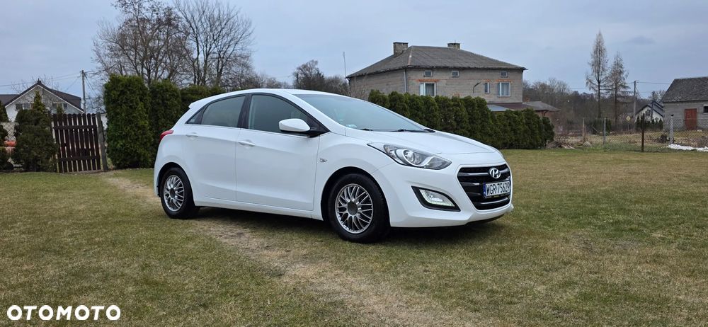 Hyundai i30 1.6 GDI BlueDrive Premium - 3