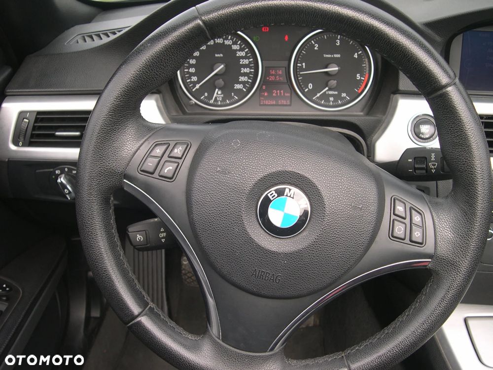 BMW Seria 3 2009 photo 5