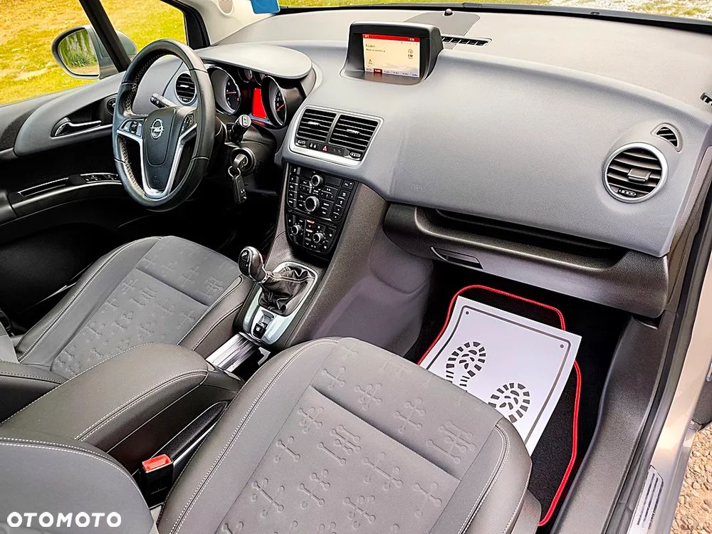 Opel Meriva 1.4 T Cosmo - 25
