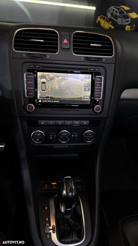 Volkswagen Golf - 27