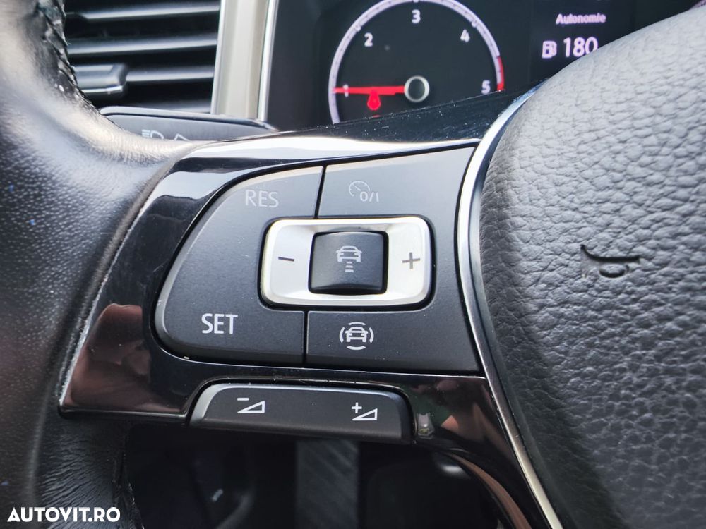 Volkswagen T-Roc 2.0 TDI DSG Design - 23