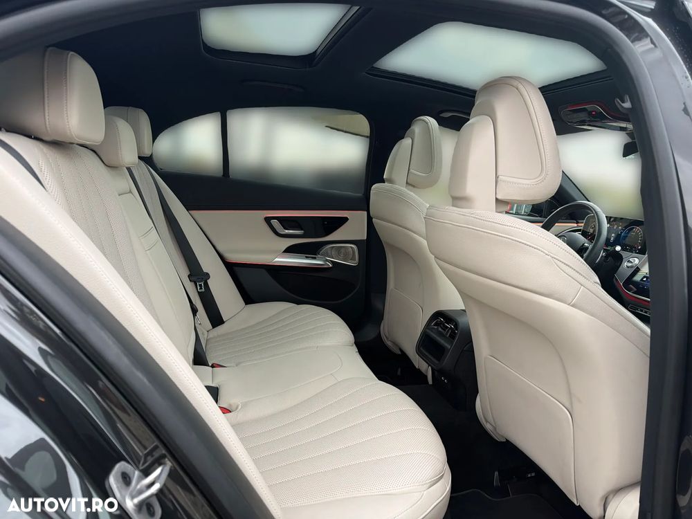 Mercedes-Benz E 300 PHEV - 18