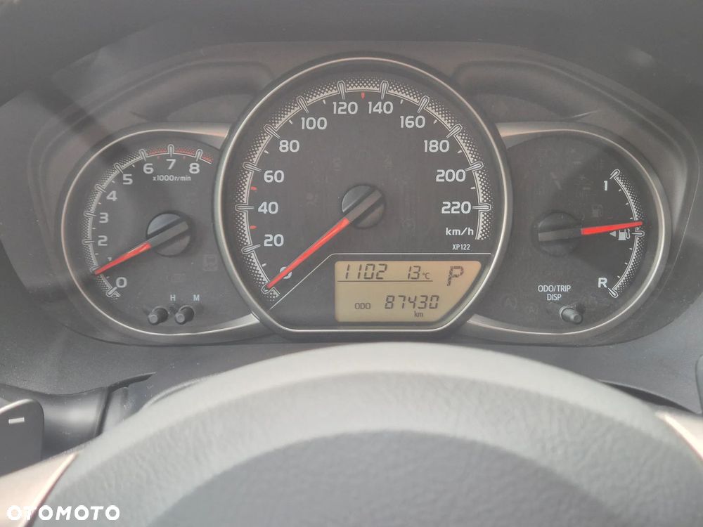 Toyota Yaris 1.33 Premium MS EU6 - 13