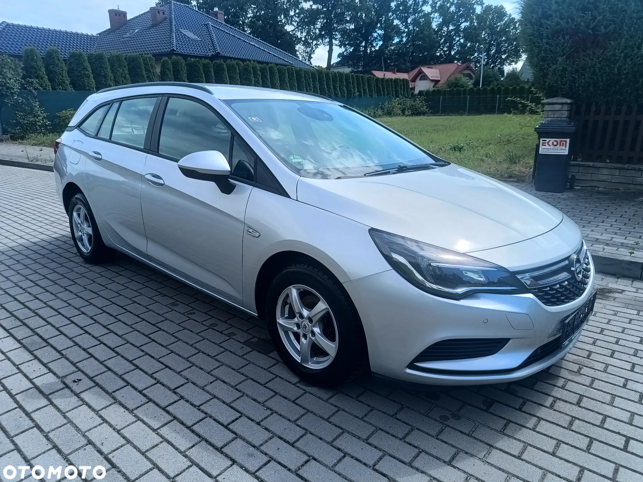 Opel Astra 1.4 Turbo Start/Stop Business - 13