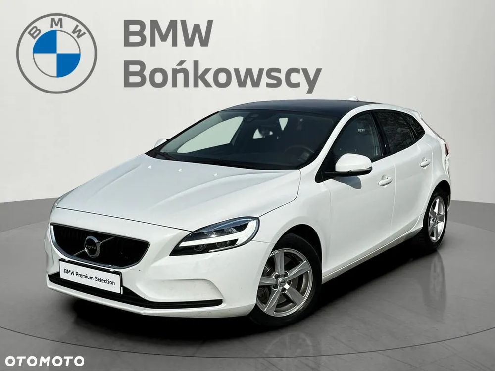 Volvo V40 T4 Drive-E Momentum - 1