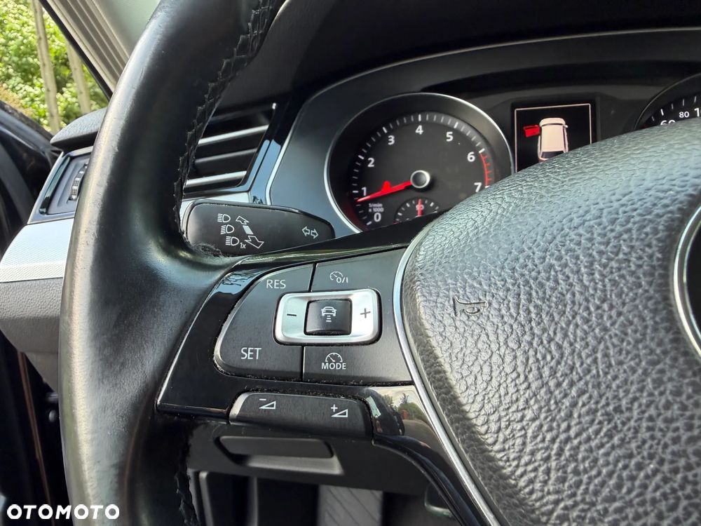 Volkswagen Passat Variant 1.4 TSI BMT ACT Trendline DSG - 21