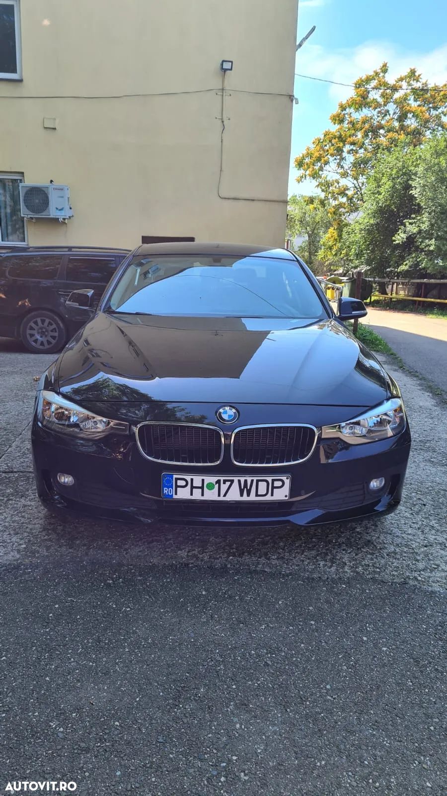 BMW Seria 3 - 1