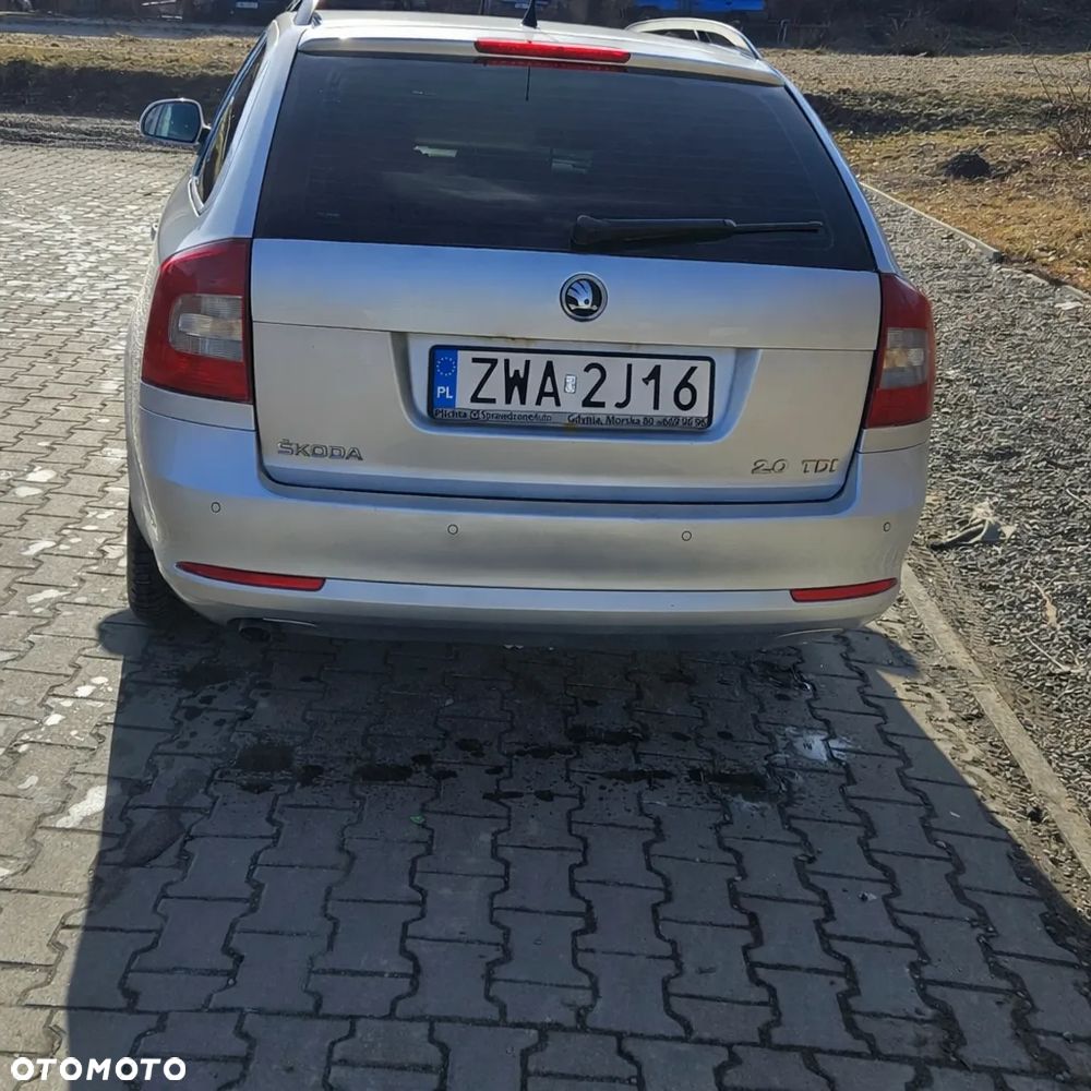 Skoda Octavia 2.0 TDI Ambiente - 2