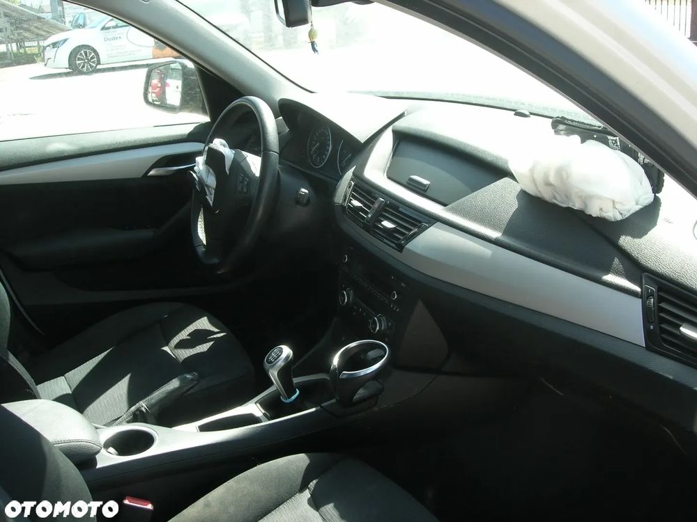 BMW X1 sDrive18d - 22