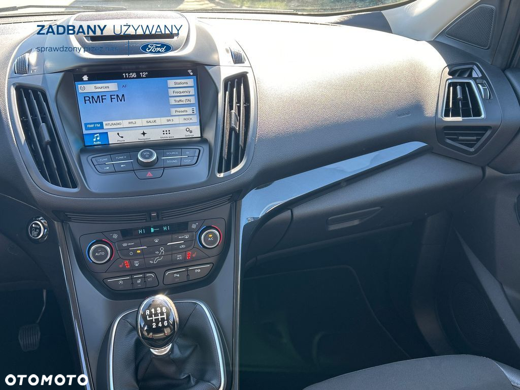 Ford Kuga 1.5 EcoBoost 2x4 Titanium - 13