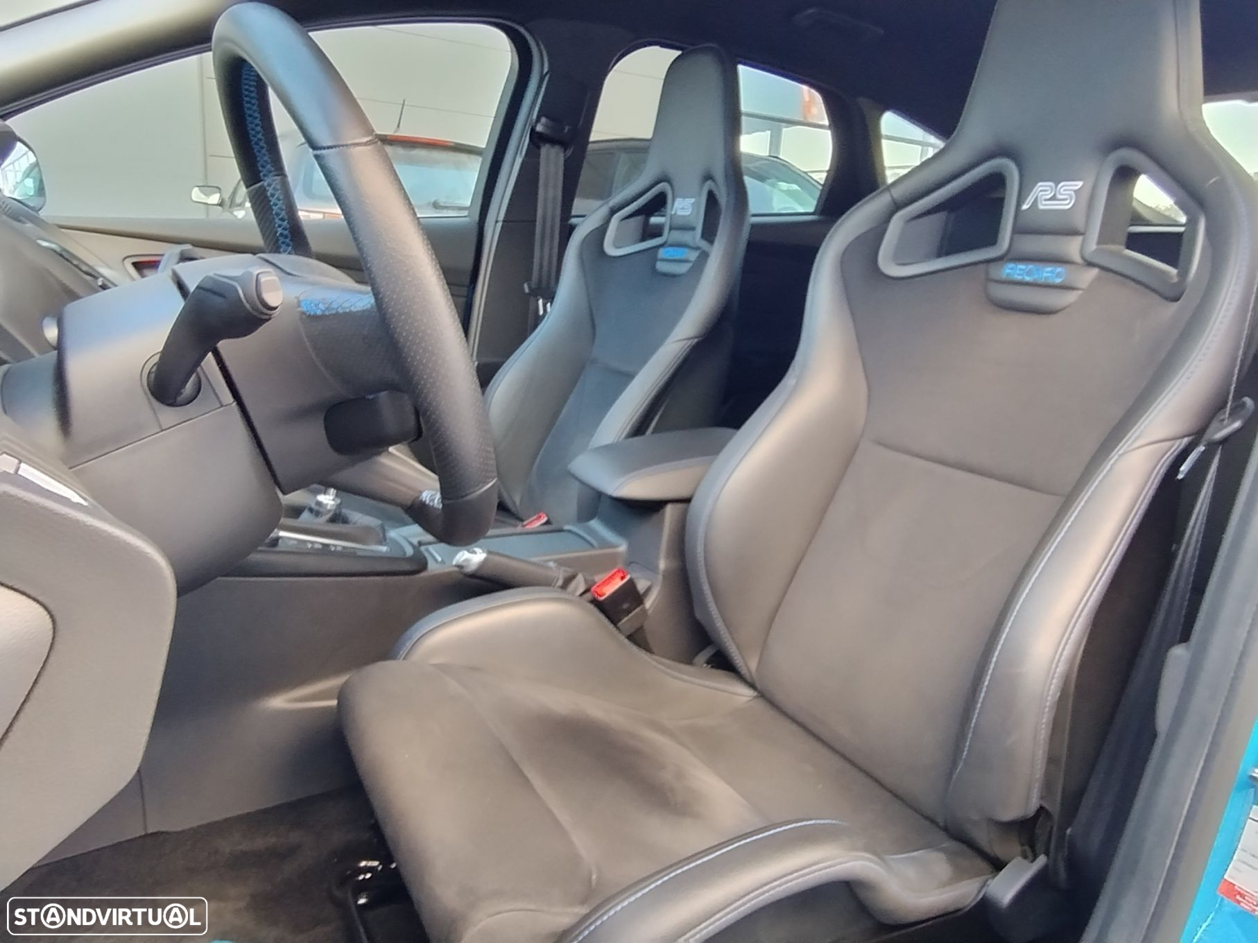Ford Focus 2.3 EcoBoost RS - 38