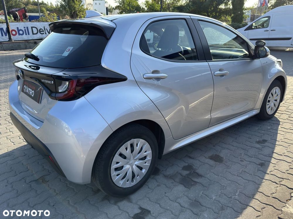 Toyota Yaris Hybrid 1.5 Premiere Edition - 3