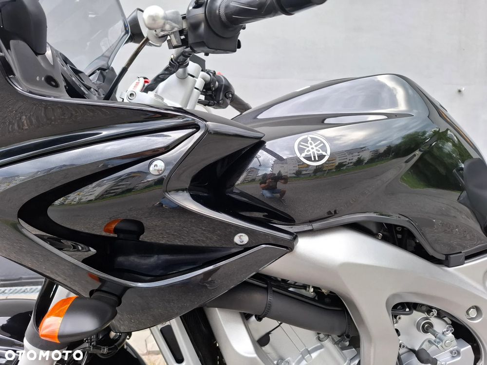 Yamaha FZ6 - 32