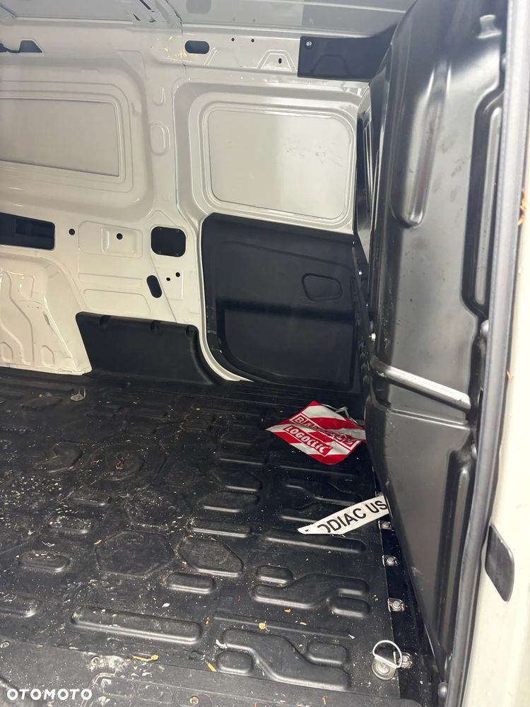Fiat Doblo - 19