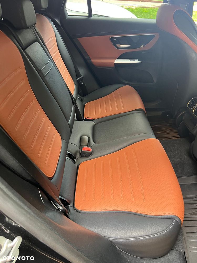 Mercedes-Benz GLC - 14
