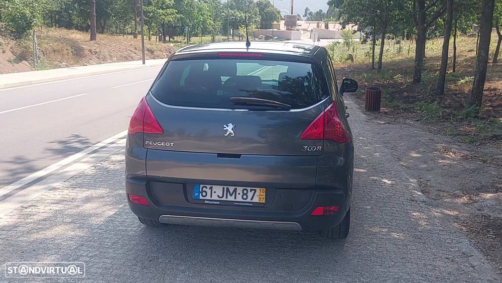 Peugeot 3008 1.6 HDi Executive - 7