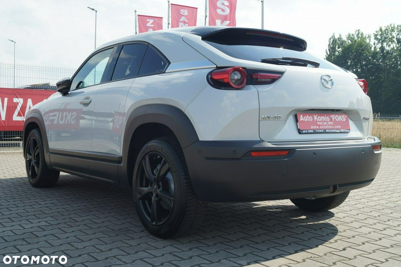 Mazda MX-30 - 10