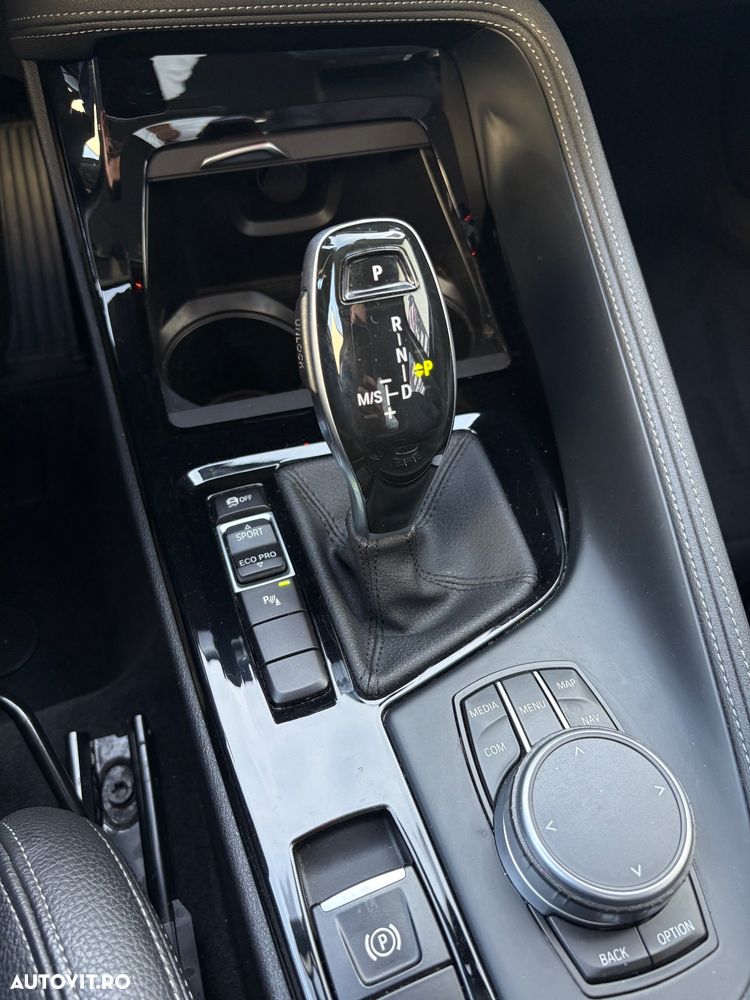 BMW X1 sDrive18d Aut. xLine - 17