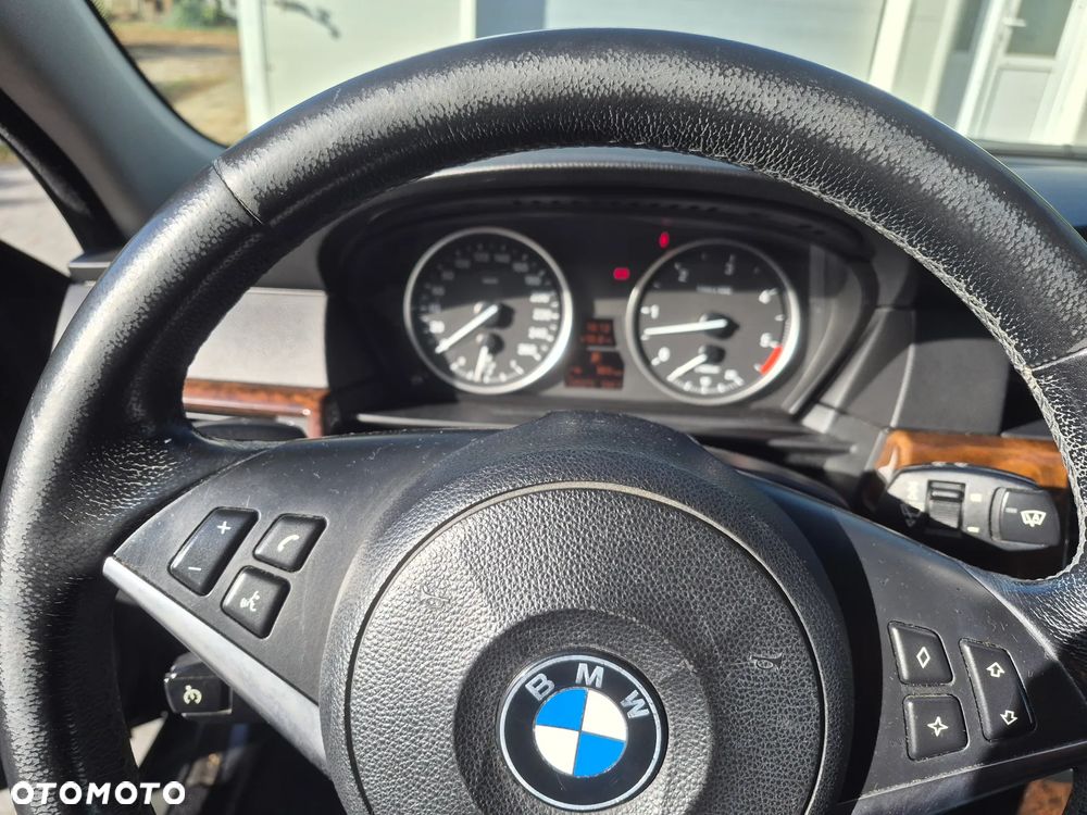 BMW Seria 5 - 12