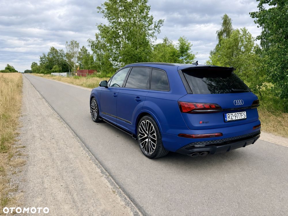 Audi SQ7 - 24