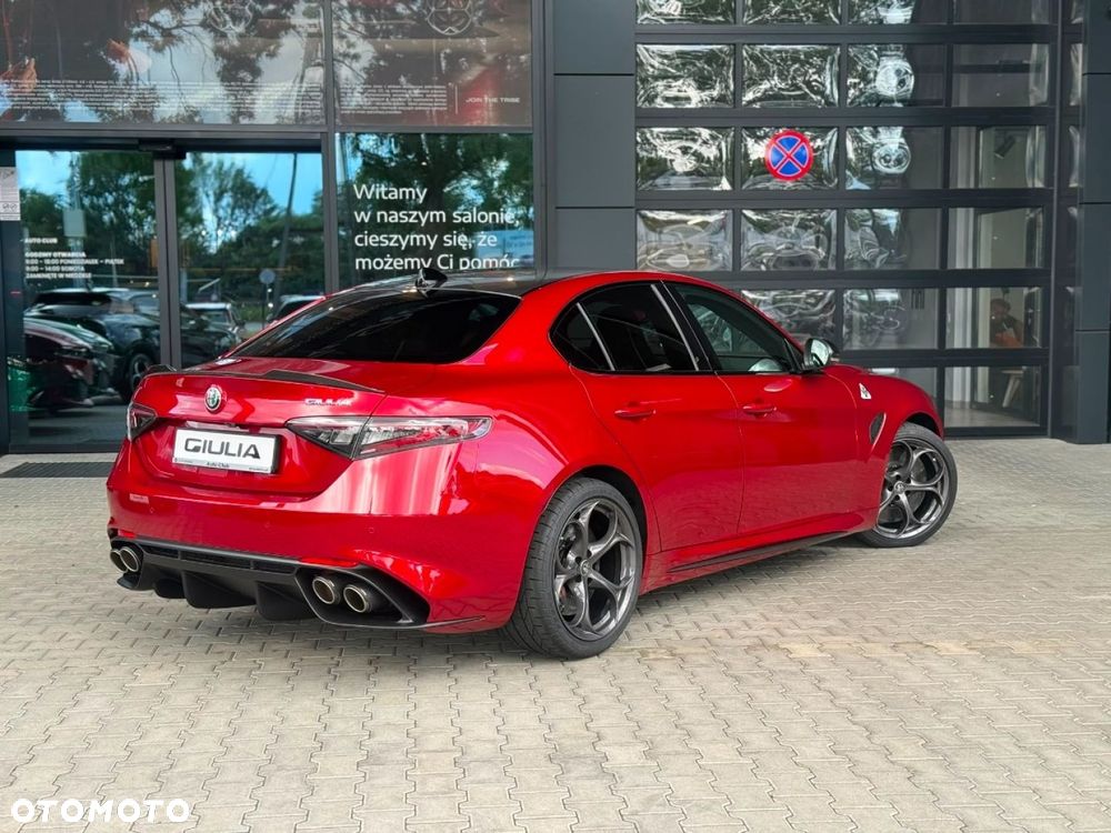 Alfa Romeo Giulia - 7