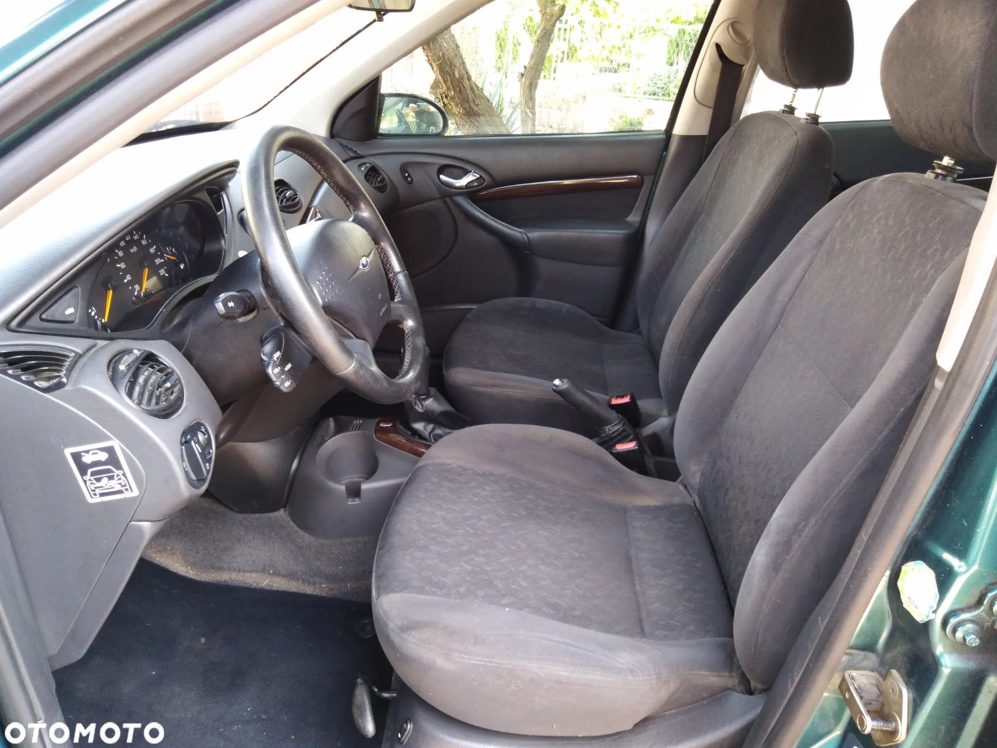 Ford Focus - 9