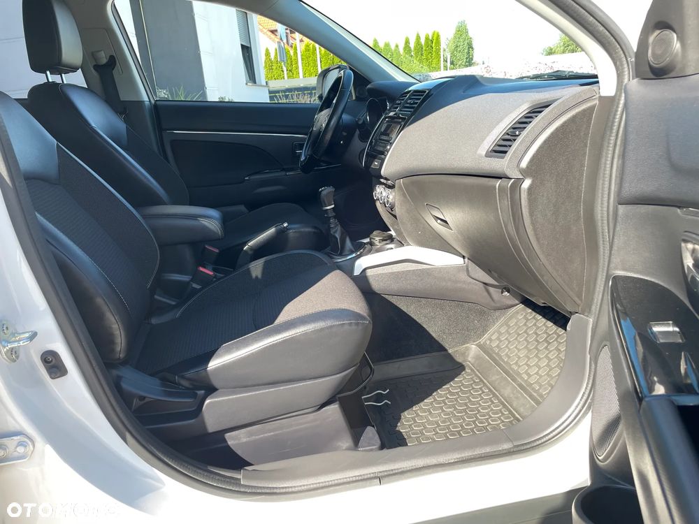 Peugeot 4008 - 30