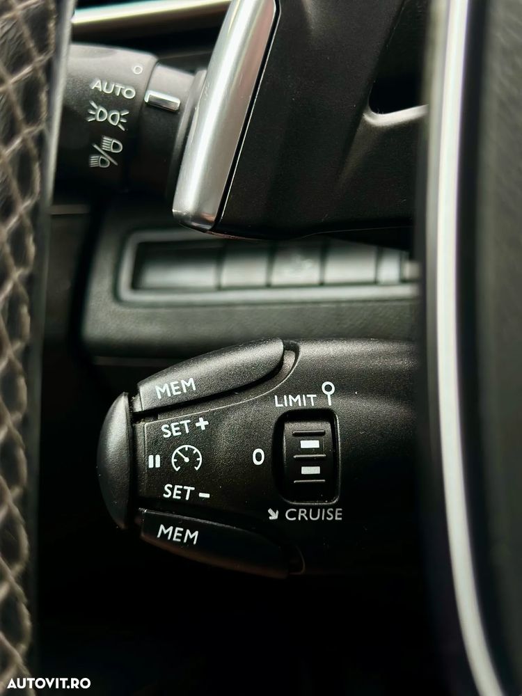 Peugeot 3008 - 19