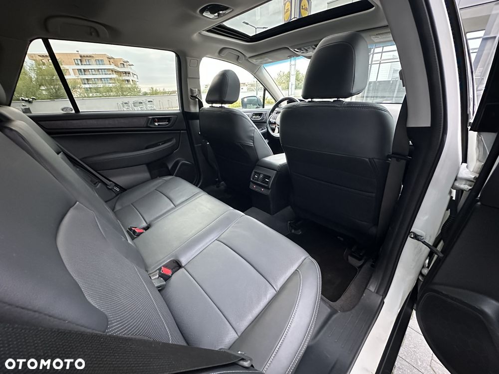 Subaru Outback - 25
