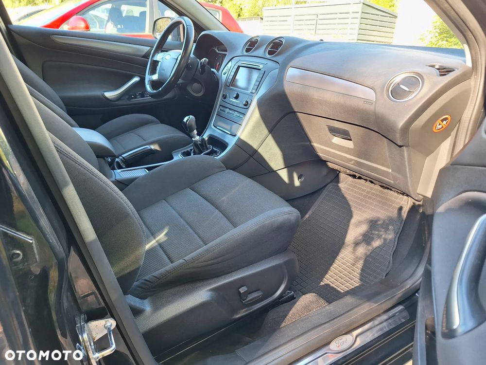 Ford Mondeo 2.0 TDCI Business Edition - 20